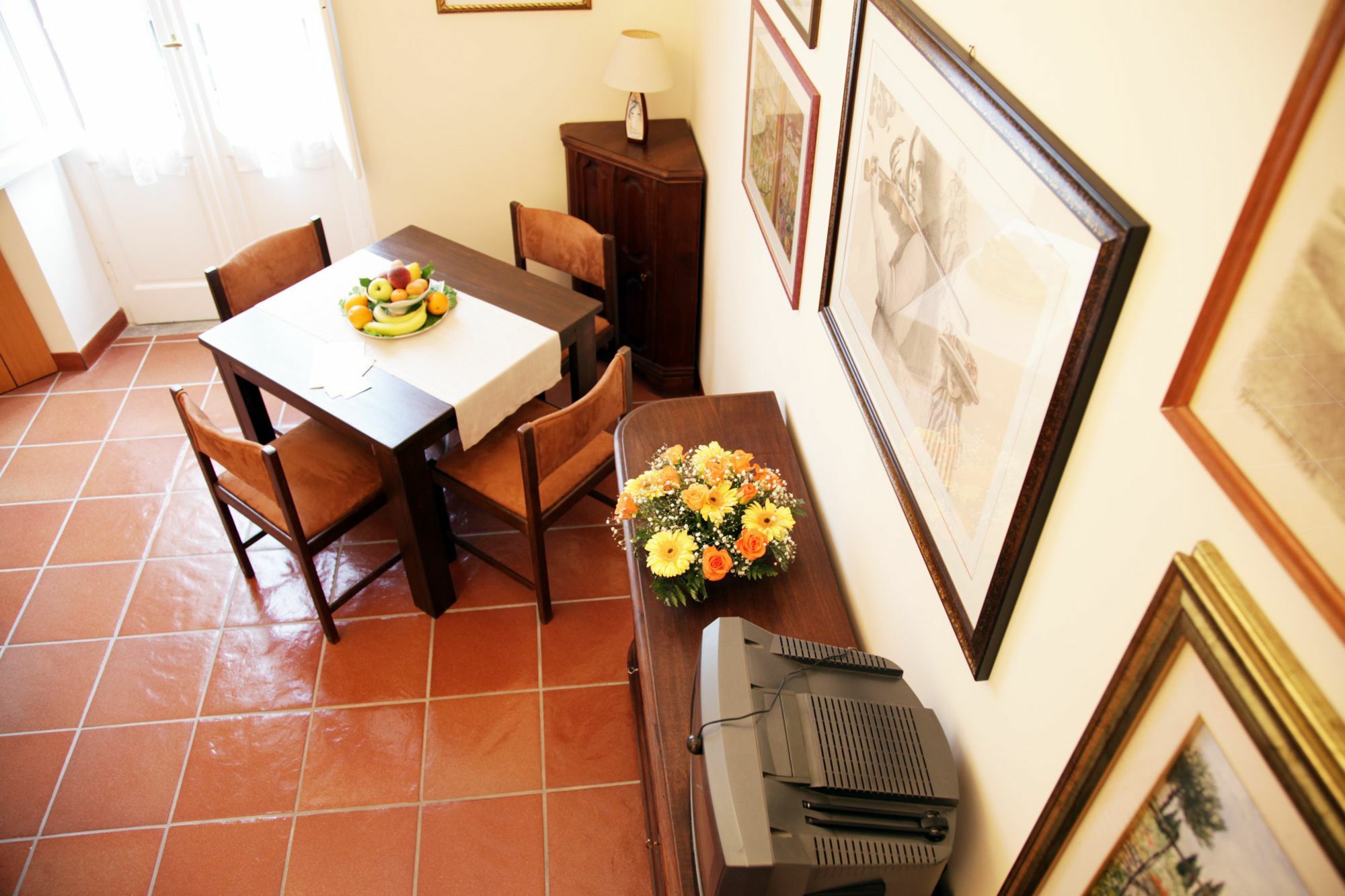 דירות רומא Casa Visconti מראה חיצוני תמונה